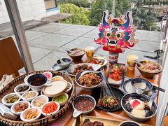 -包整·丝娃娃(一览甲秀楼风景店)