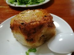 老虎菜-宝瑞门钉肉饼店