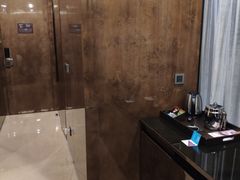 -广州天河希尔顿酒店