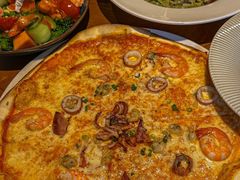 -JINNS锦时 steak&pizza(浸信会礼拜堂旧址店)