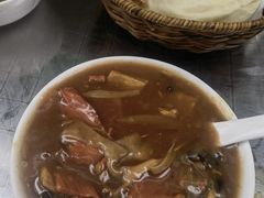 -穆彦华逍遥镇胡辣汤(岗坡路店)