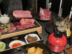 -铭牛烧肉·和牛海鲜自助(高新月牙湖店)