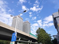 -佰烧海鲜烤肉火锅自助(世茂国际广场店)