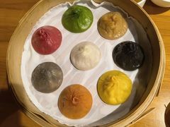 -乐忻皇朝(上海中心大厦店)
