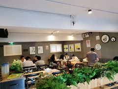 -新澳港式茶餐厅(余姚路店)