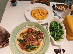-桂满陇·手作小笼包&江南叫花鸡(中山公园店)