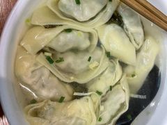 -周素珍湖州大馄饨(直戒坛寺巷店)