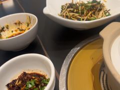 -黔蘑菇四季餐厅(观山湖店)