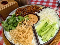 -老郑家东北春饼(龙悦居店)