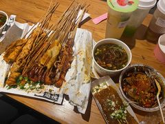 -乐彡炸串·烤苕皮(西单华威约饭街店)