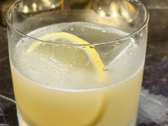-龙虾酒吧扒房(宁波香格里拉店)