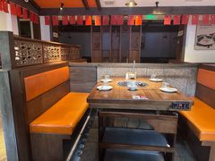 -佬土鹅肠火锅(解放路店)