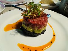 牛肉塔塔配牛油果黑橄榄酱-Solo(衡山路店)