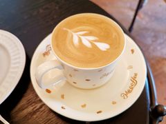 -Me Coffee下午茶艺术空间