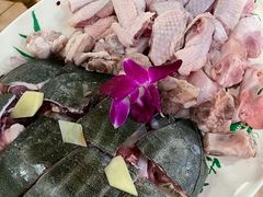 -尚竹阁冬瓜盅·18年地标美食(平洲店)