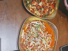 -三叔特色自贡菜(中海国际店)