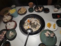 -狐狸爱上椰子鸡(滨江星光大道店)