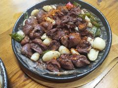 鸡心-老东镇啤酒屋海鲜加工·蒸汽海鲜·海鲜烧烤(台东店)