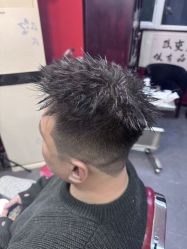 -贝勒爷专业男发