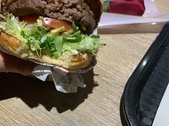 -The Habit Burger Grill 哈比特汉堡(复兴soho店)