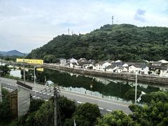 -亭下湖饭店(康岭店)