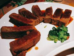 鲍汁黑豆腐-酒肆浅葱•烧烤•龙虾•排档(卓悦intown店)