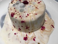 泥石流软胖子蛋糕-随心小姐