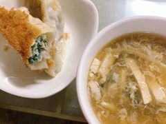 -青岛锅贴(四流中路店)