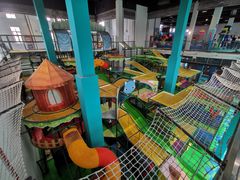 -蒙特利亲子乐园