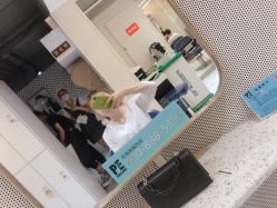 -PE SALON