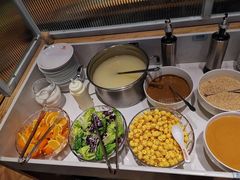 -煲大王猪肚鸡·椰子鸡火锅(红谷滩万达店)