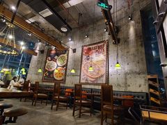 -I HOLIC艾豪丽披萨(KKone店)