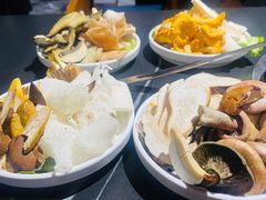 -野菌皇海景野生菌火锅(滨海大道店)