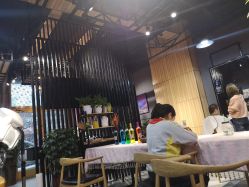 -MOVAN  HAIR莫凡匠人发型屋