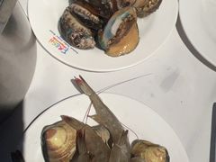 -领鲜活海鲜榴莲自助火锅(东门店)