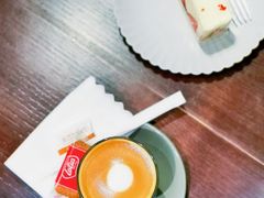 馥芮白咖啡-黑草莓(重庆路店)