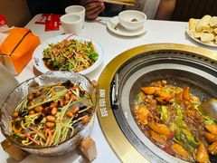 -锅当当铁锅炖烀饼王(长泰广场店)