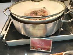 -亚洲国际大酒店·云顶阁旋转自助餐厅