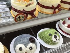 -花花卷卷·鲜食蛋糕(静安久光百货店)