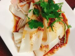 -东巴谷野生菌火锅餐厅
