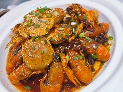 -肥肥虾庄·金牌油焖大虾(汉口城市广场店)
