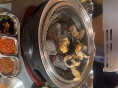 -围炉肉舍•炭烤活鳗•丹东海鲜烤肉(步行街店)