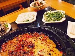 -锅首鲜品火锅(鸳鸯店)