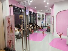 -芳菲舞蹈(杨莲路店)