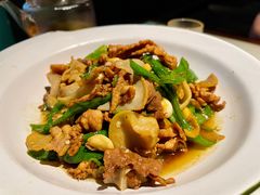 -佬麻雀·剁椒鱼头(京基KK One店)