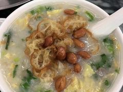 艇仔粥-穗银肠粉店(东川路店)