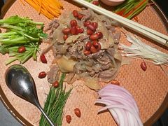 -羽鸽集·乳鸽专门店·地道顺德菜(岭南站店)