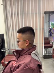 -侨治发型