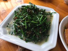 -山里人家土菜馆(茅山店)