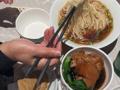 -松鹤面馆·古法焖肉面(观前店)
